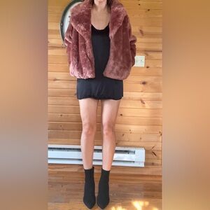 💋Faux Fur Pink Jacket
